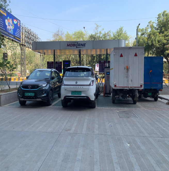 WhatsApp Image 2025-..._imresizer (1)