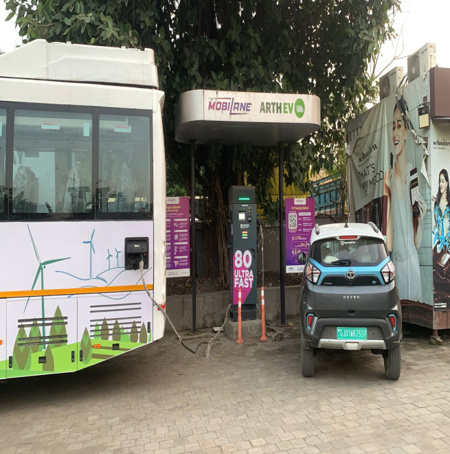 WhatsApp Image 2025-..._imresizer (3)